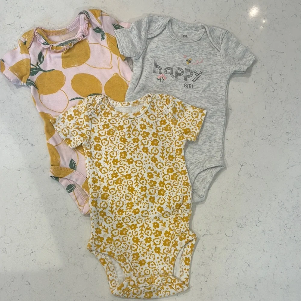 Just One You 3-Pack Lemon and Floral Onesies. Size NB